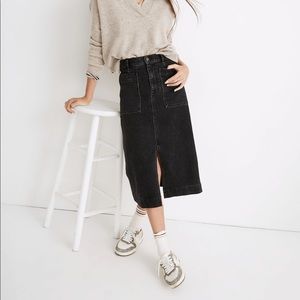 NWOT - Madewell Stretch Denim Slit Straight Midi Skirt in Cadman Wash - Size 25
